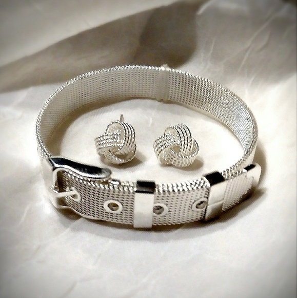 Linx Mesh knot earrings - Picture 4 of 5